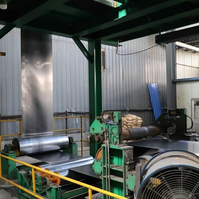 508mm JIS Galvanized Roll EN10147 Lembaran Baja Galvanis yang Dicelup Panas Dalam Kumparan