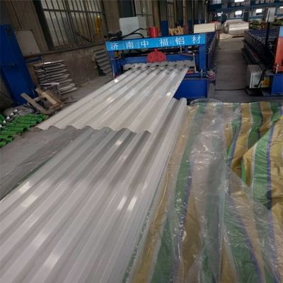 0.4mm-3.0mm Tebal Lembar Atap PPGI Galvanis Bergelombang Lebar 600mm-1250mm